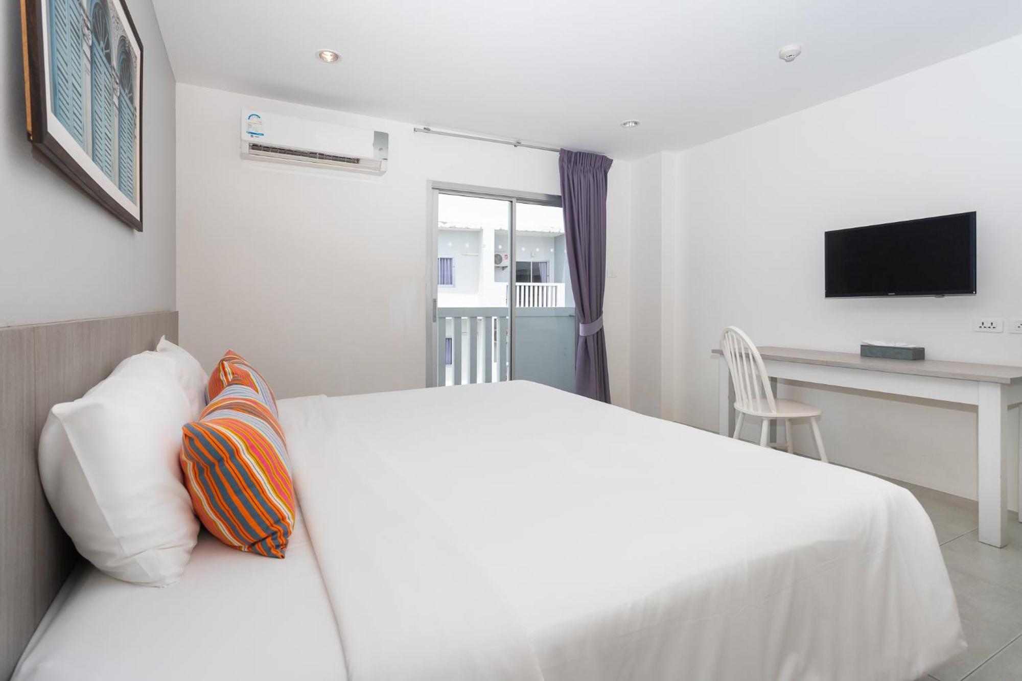 Recenta Phuket Suanluang Exterior foto