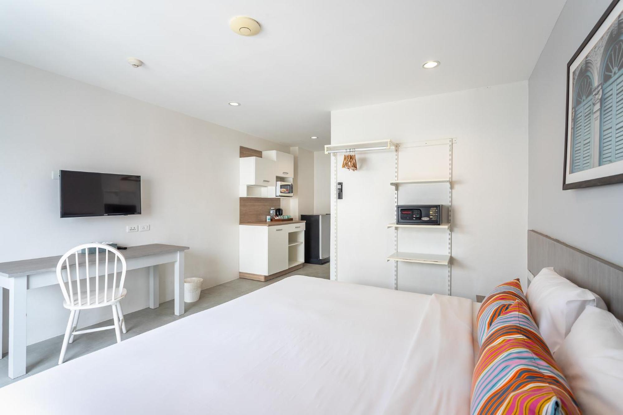Recenta Phuket Suanluang Exterior foto