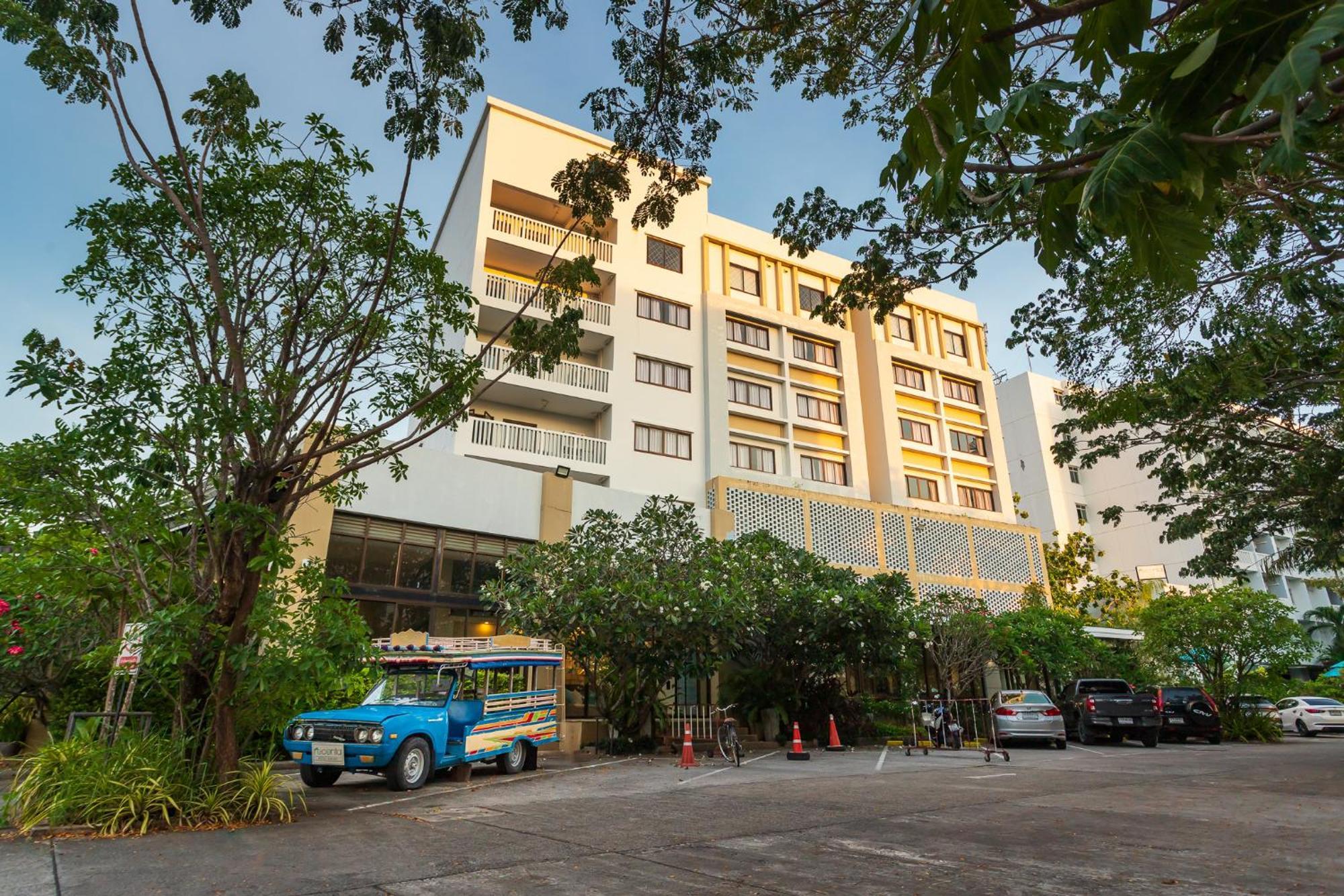Recenta Phuket Suanluang Exterior foto
